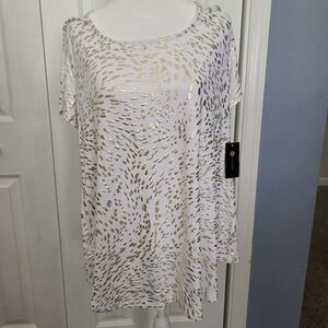 JM Collection White and Gold Blouse